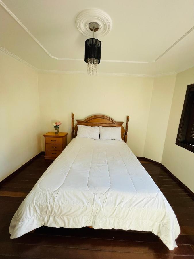 فندق Residencial Pine House كانيلا المظهر الخارجي الصورة