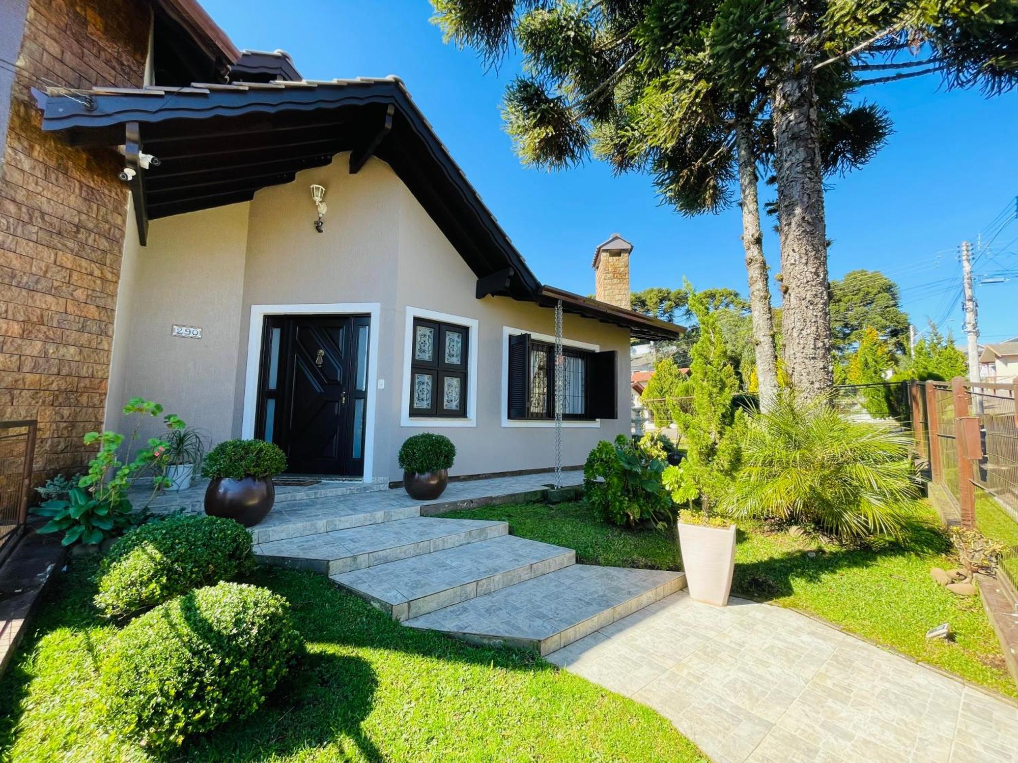 فندق Residencial Pine House كانيلا المظهر الخارجي الصورة