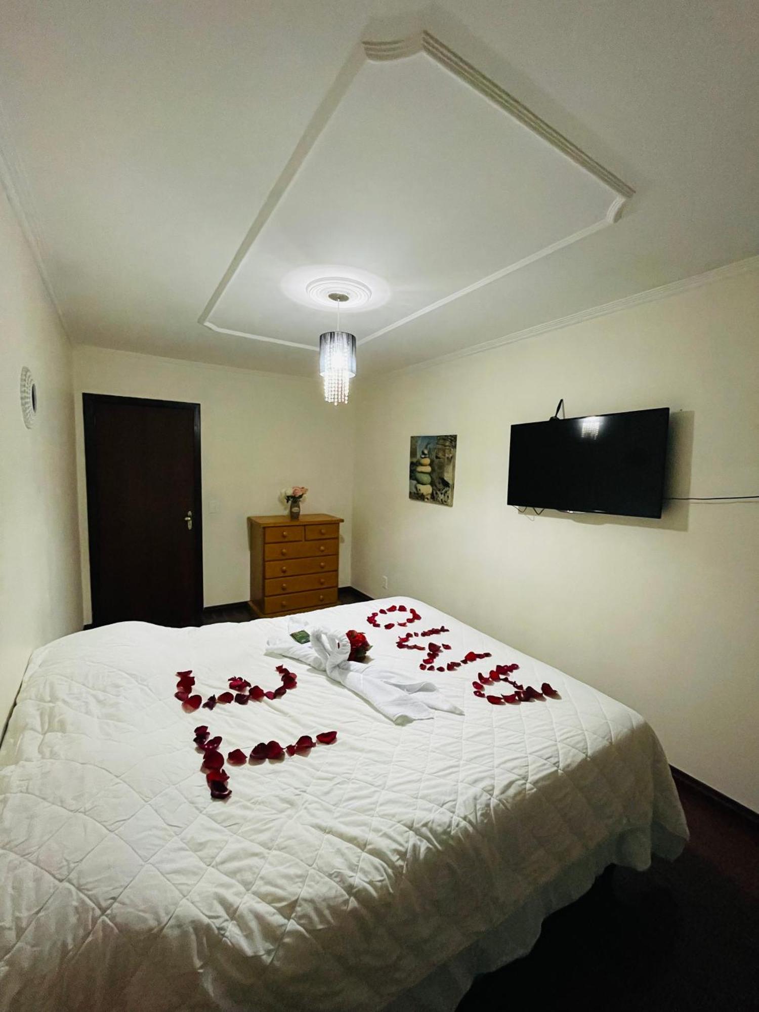 فندق Residencial Pine House كانيلا المظهر الخارجي الصورة
